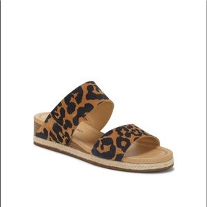 Lucky Brand Leopard Print Sandals